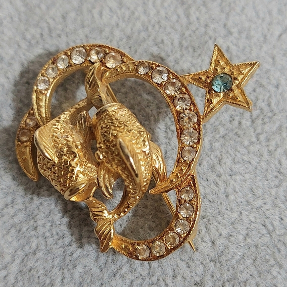 Vintage St. Labre signed Pisces jewelry brooch pin - Picture 4 of 8